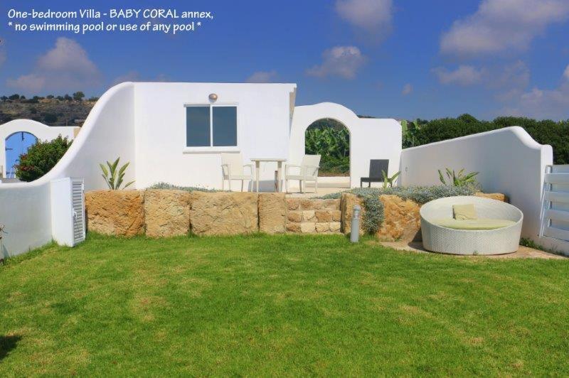 Blue Coral Beach Villas Three Exclusive Villas - Poseidon - Nautilus - Oceanos - And - Baby Coral Bungalow Coral Bay Exterior foto